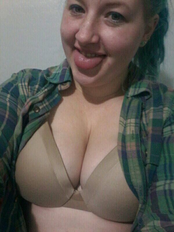 Cute BBW looking for oral fun! - Image 2